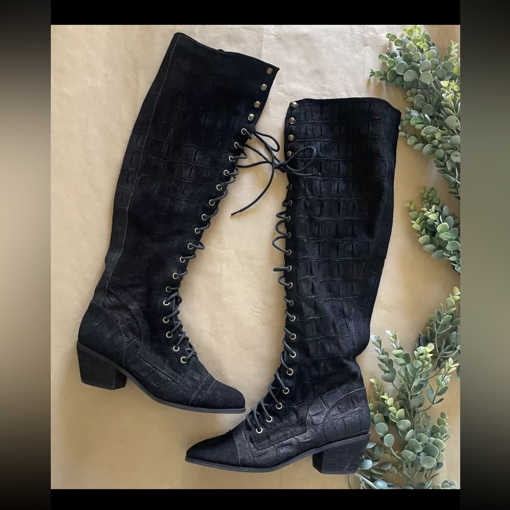 Jeffrey Campbell X Free People 7.5 Black Suede Lace Up High Boots HSA / HTF